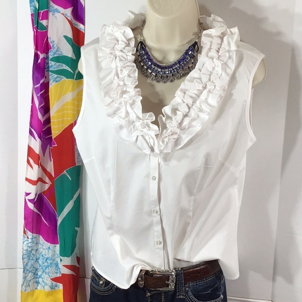 Difference Paris white ruffle neck blouse